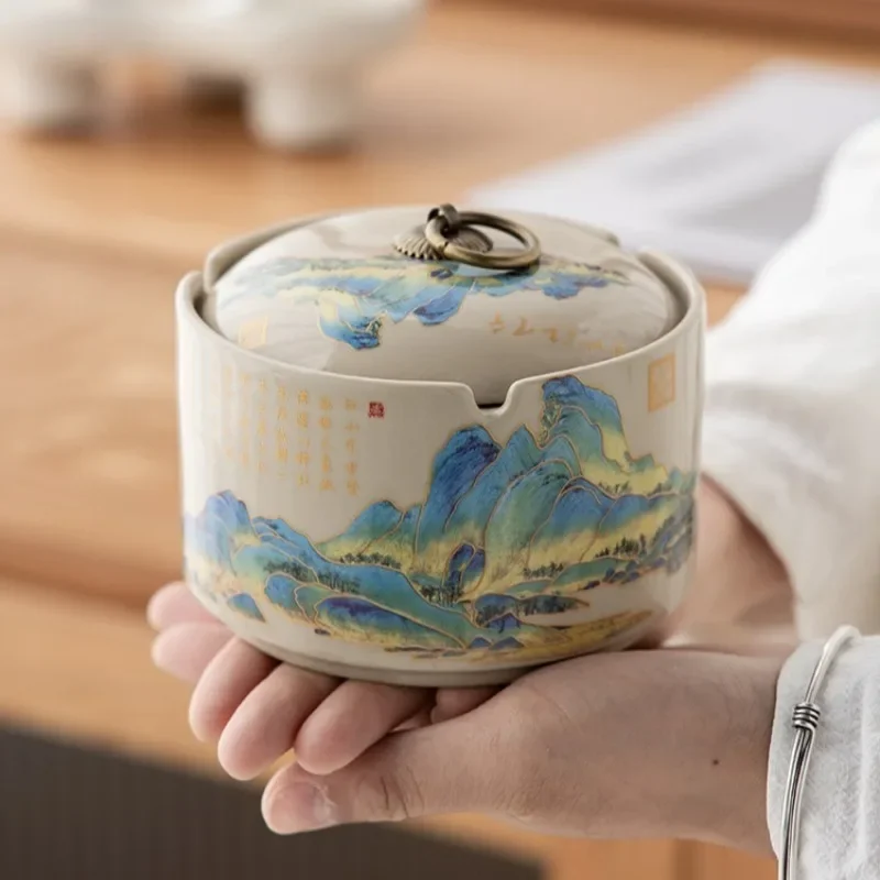 Ceramic ashtray for home living room office high-end sense with lid anti-fly dust creative Chinese ornament