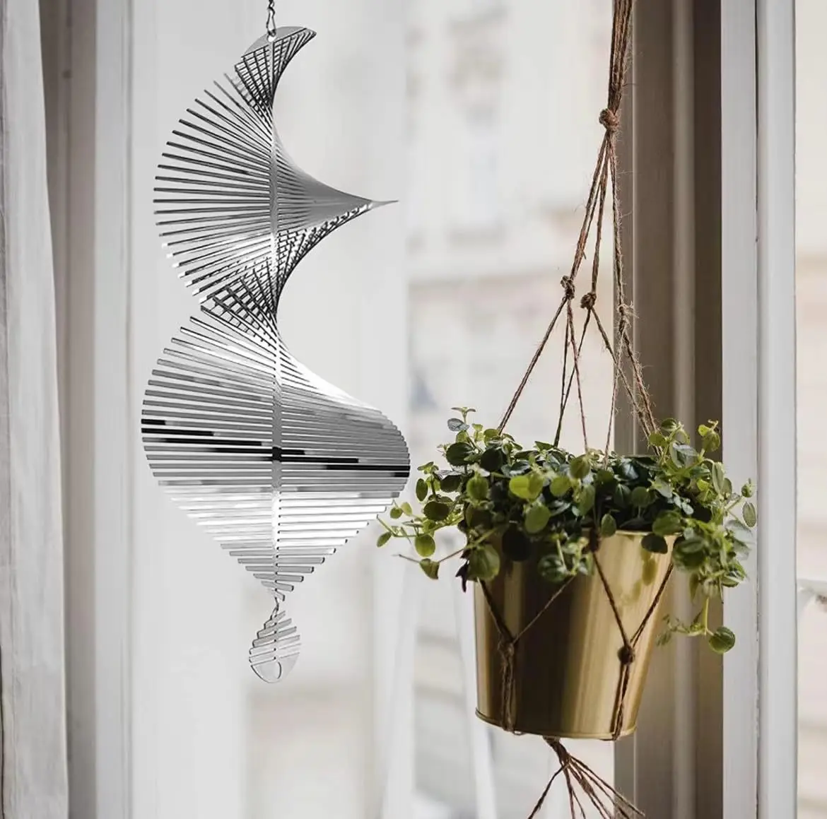 3D Silent Wind Chimes Windmill Silver Spinneer Spiral Wind Spinners for Yard Garden Decor Swivel Lawn Windchimes Ornaments
