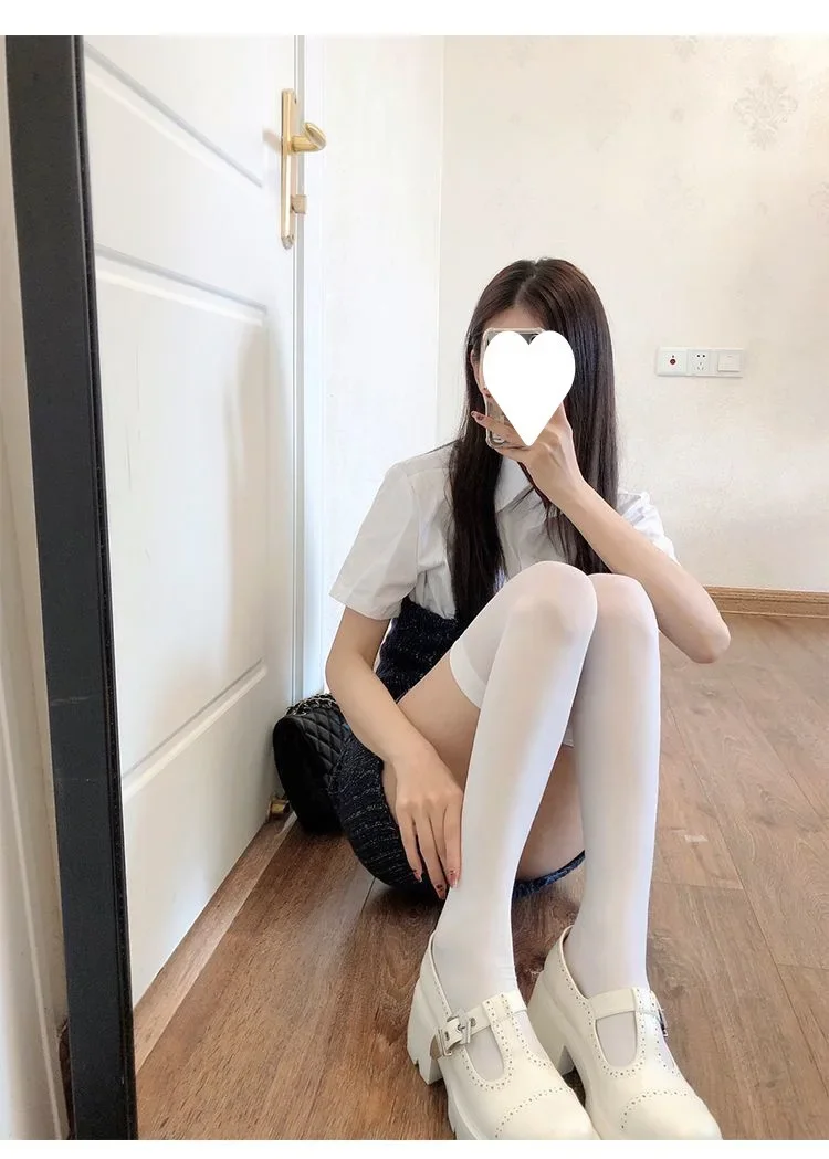 Student Girl Weiß Transparent Über Kniehohe Strümpfe Schwarzes Top Japanischer Stil JK Samt Lange Socke Sexy Up Knielange Strumpfwaren – Detail 10