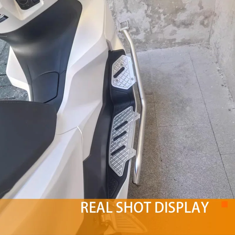 وسادات قدم للدراجات النارية لـ PCX160 2025 لوحة أوتاد أمامية وخلفية باستخدام الحاسب الآلي وسادة دواسة القدم ملحقات مسند قدم مقاوم للانزلاق لهوندا pcx160