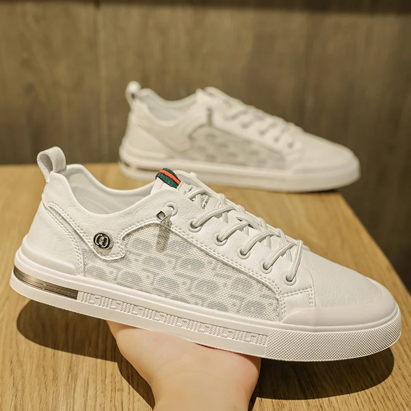 New Korean Fashion Trend Student Casual Shoes for Spring and Autumn Season 2024 Men's Low Top Lace up Sports Board Shoes