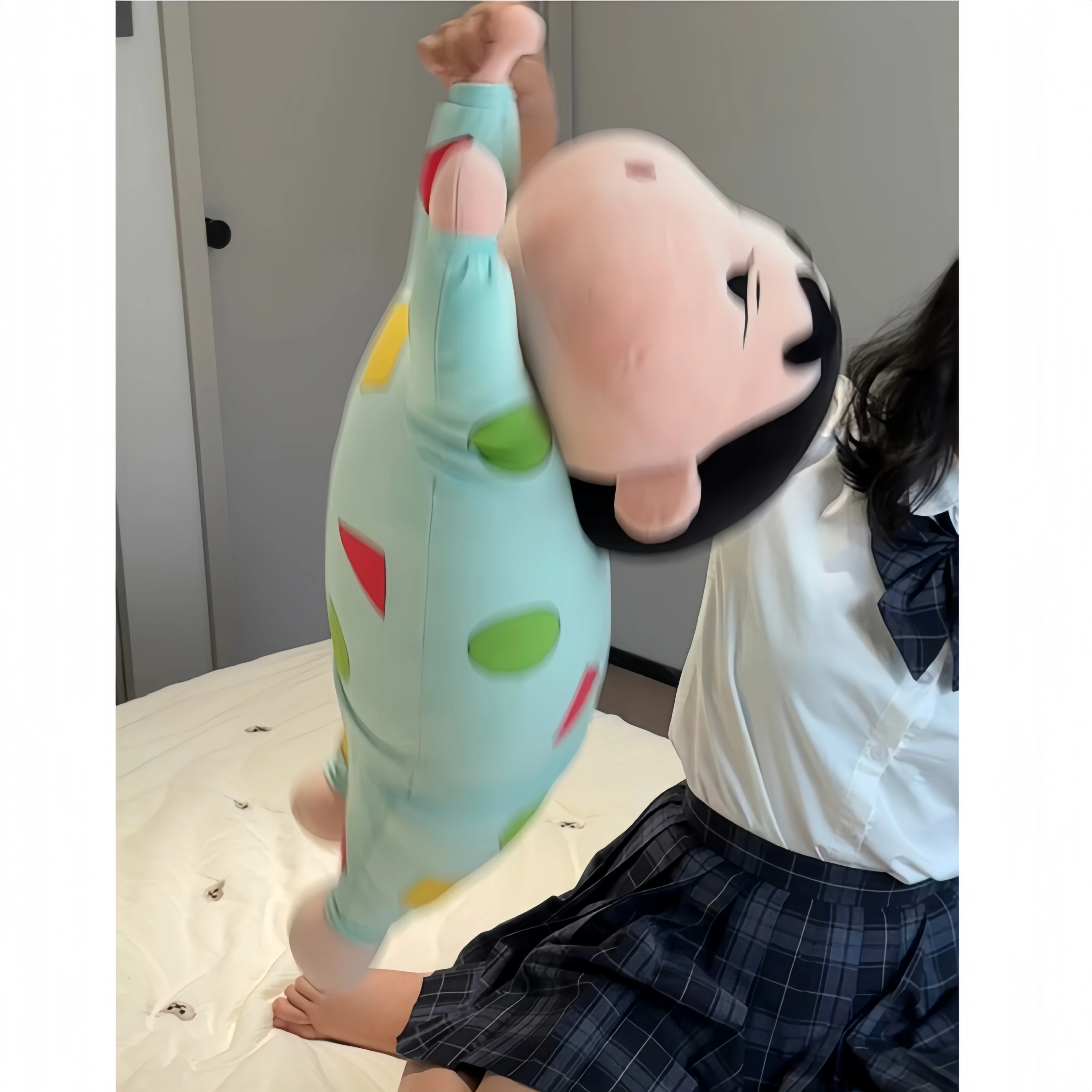 クレヨンしんちゃんぬいぐるみオリジナル漫画睡眠クレヨンしんちゃんアニメぬいぐるみクッション枕家の装飾ギフト