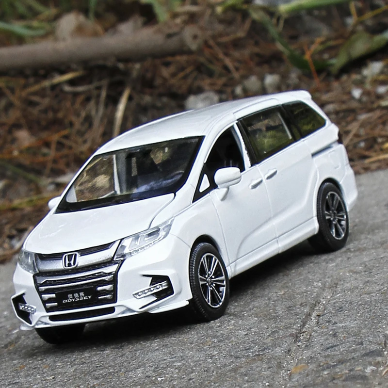 1:32 HONDA Odyssey MPV Alloy Car Model Diecast Metal Vehicles