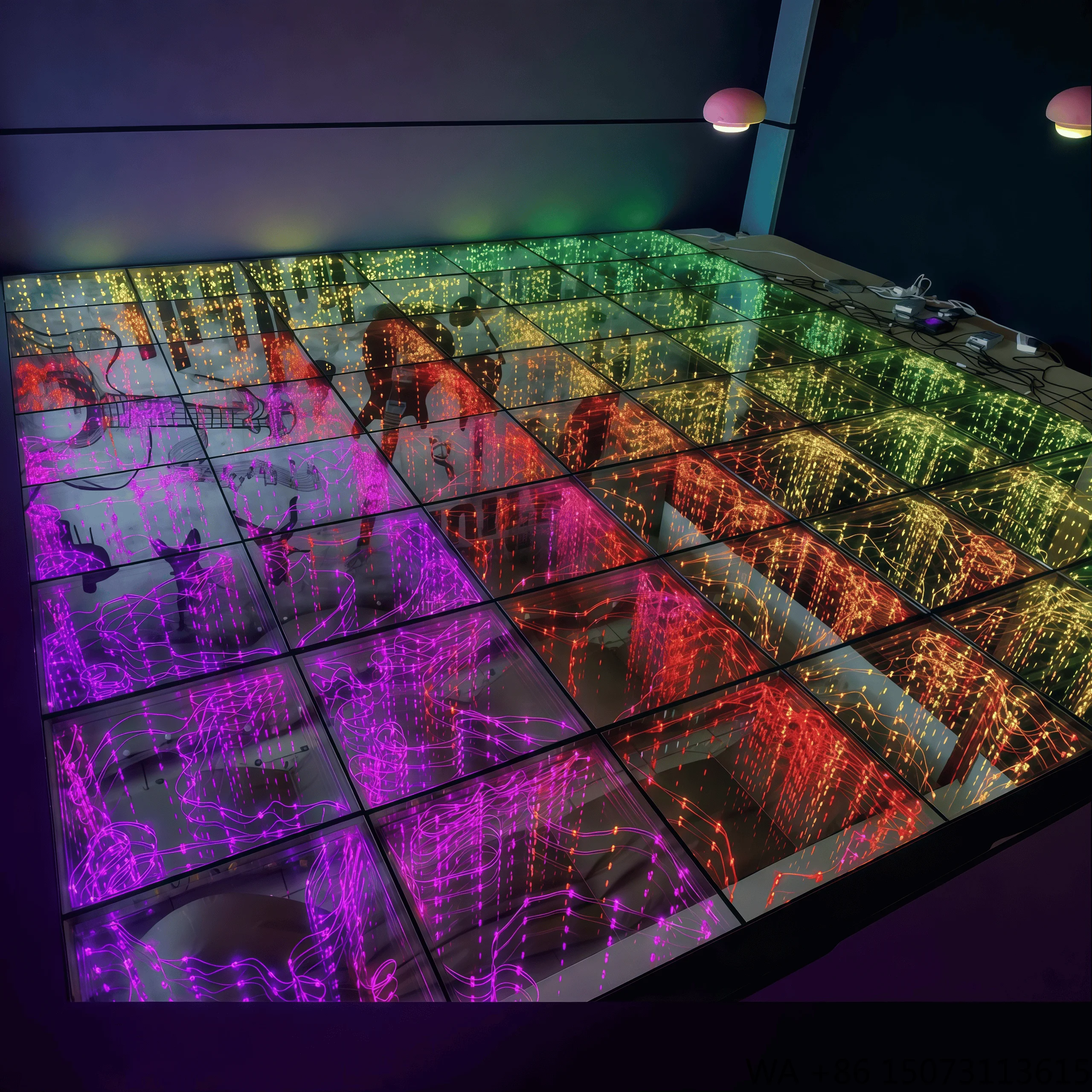 

Интерактивный светодиодный танцевальный пол для детских игр с активной LED-подсветкой