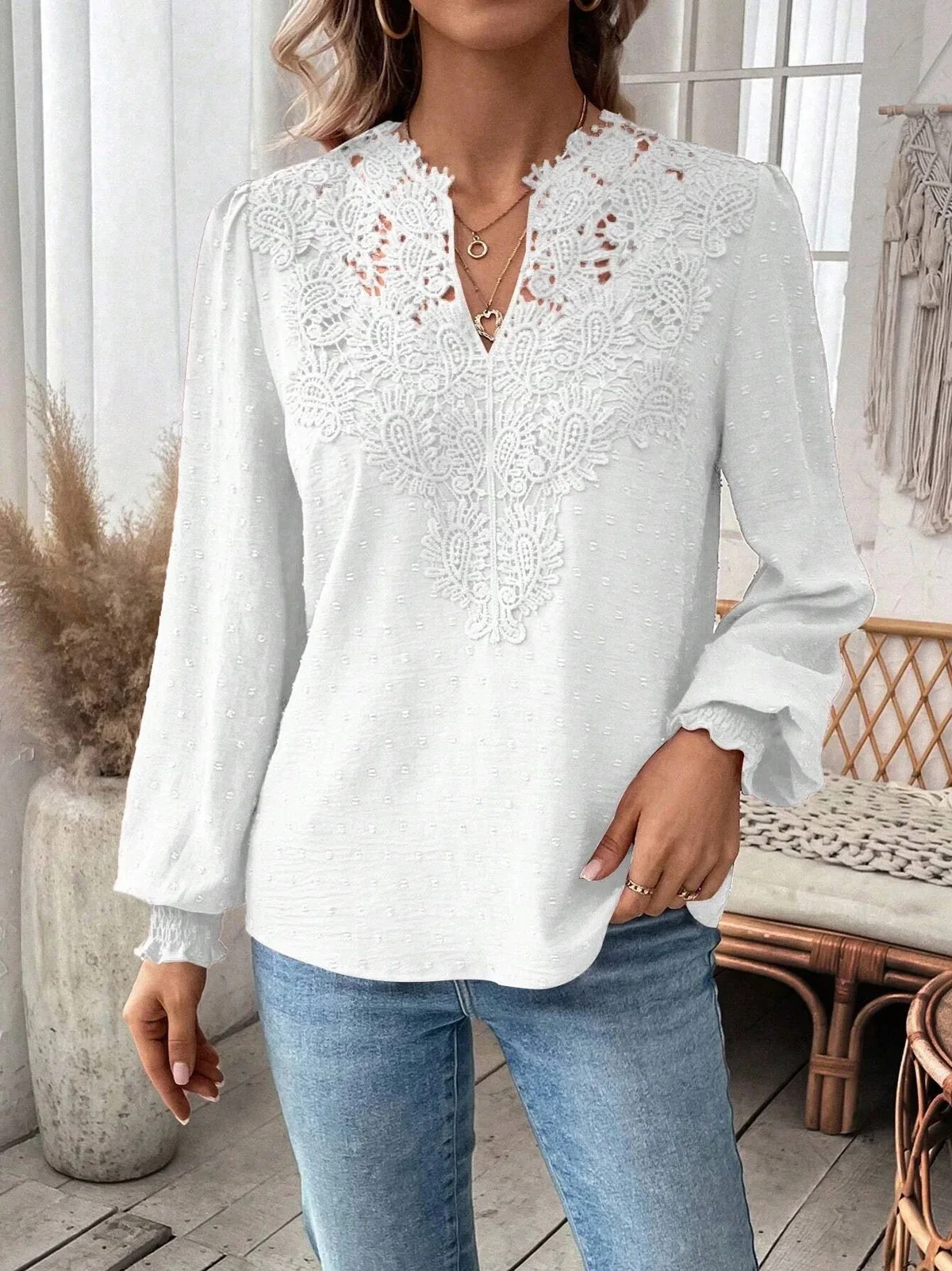 White Lace Patchwork Long Sleeve Shirts For Women 2024 Autumn Winter Solid V-neck Shirt Blouse Casual Loose Office Blusa Tops