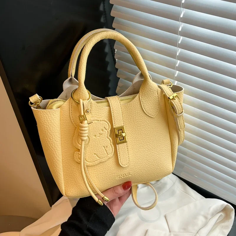 

Korean-style 2025 New Fashionable, Casual, Large-capacity,Simple and Ins-style Bucket Crossbody and Handheld Shopping Basket Bag