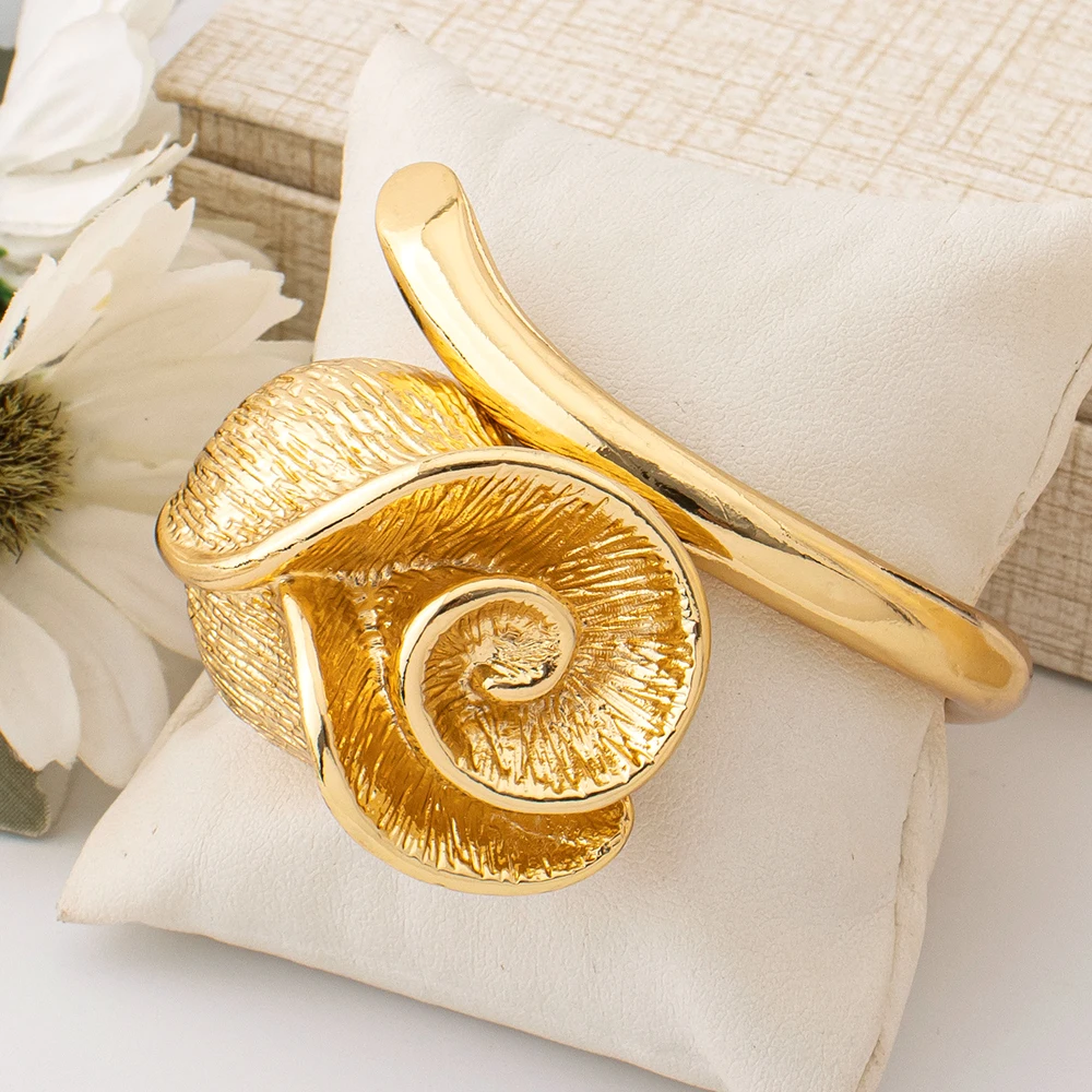 Golden Rose 4-teiliges Schmuckset, 18k vergoldete Halskette, Ohrringe, Armreif, Ring, Damen Braut Hochzeitsschmuck Accessoires Geschenke – Detail 7