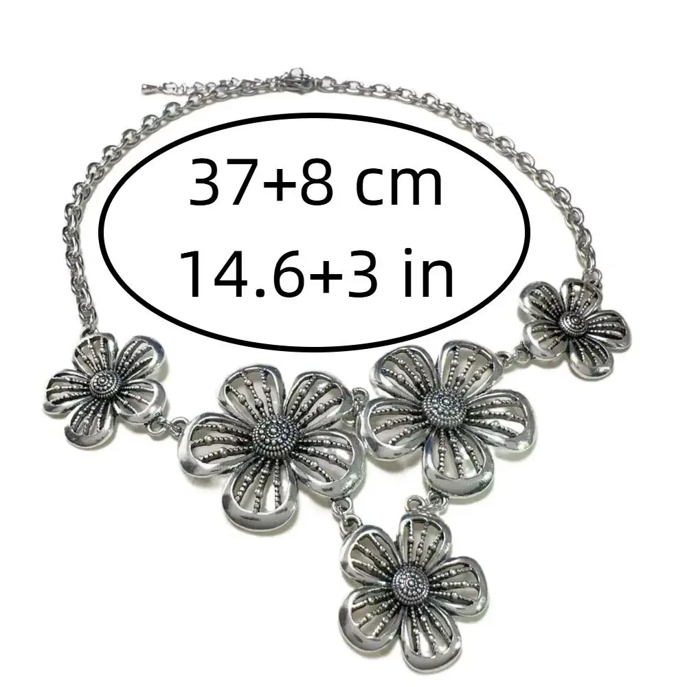 Punk Hollow Bohemian Flowers Necklace Pendant Adjustable Boho Ethnic Necklace Accessories Jewelry Sweater Chain Women