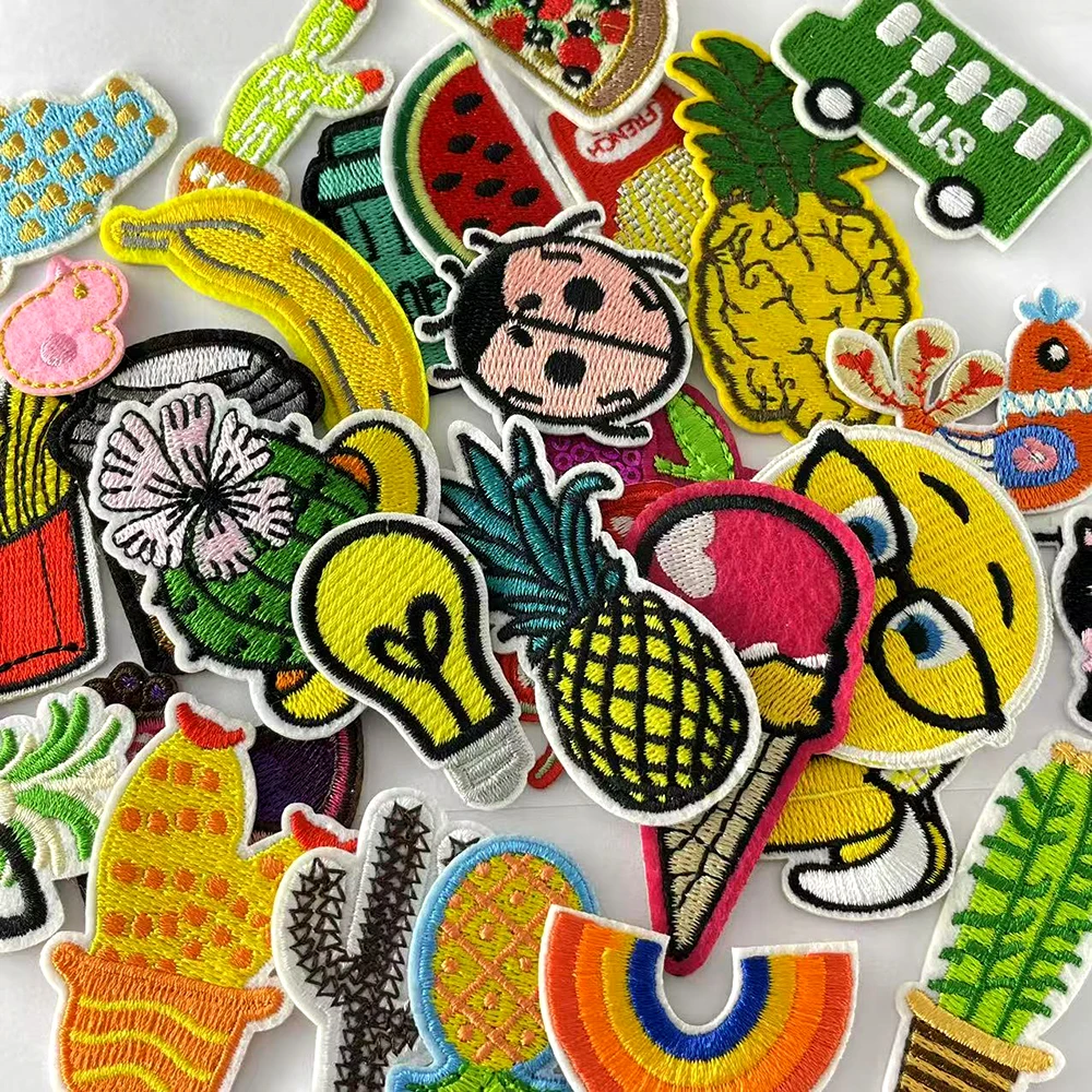 30Pcs/Lot Pineapple Watermelon Cactus Iron on Patches Cloth Embroidered Applique Sewing Clothes Apparel Accessories Repair Hole