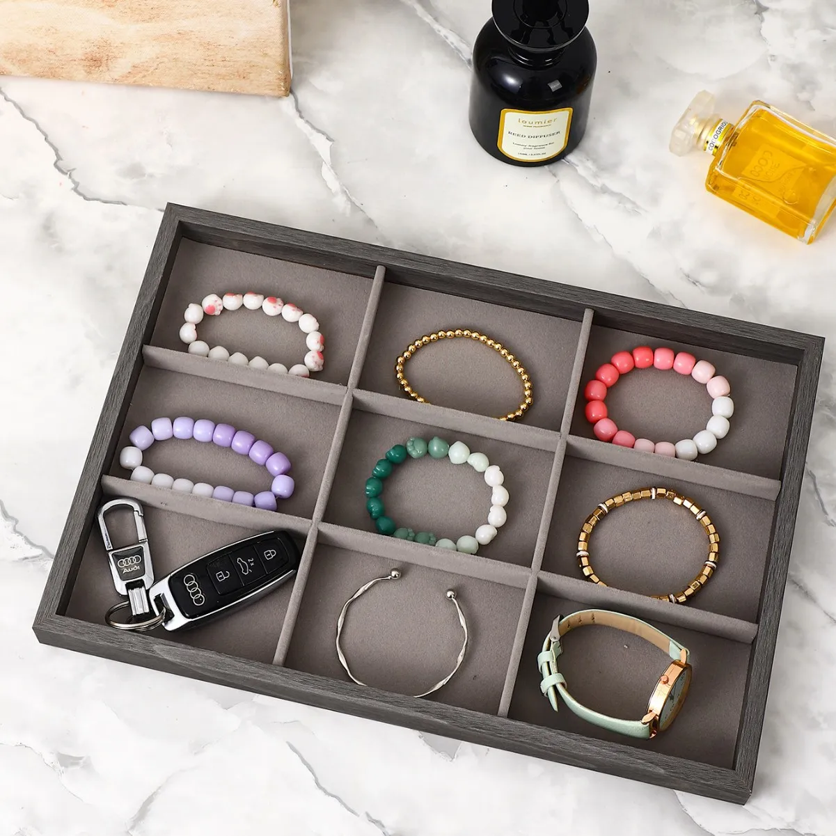 

Деревянный серый флокированный поднос для ювелирных изделий, реквизит для прямой трансляции, кольцо, браслет, серьги для хранения, ожерелье, браслет, поднос для дисплея, тарелка для безделушек