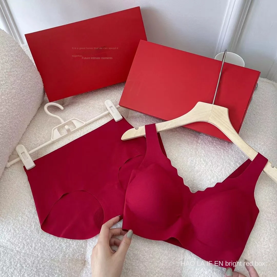 New Year red suit non-trace one-piece without rims of bra cups together vest vice bra female breasts