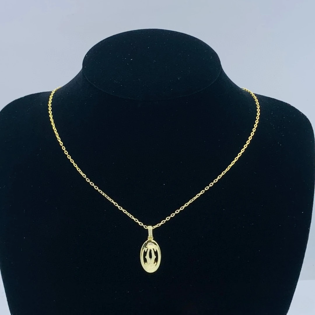 

Модная классическая винтажная цепочка в стиле ретро 2025 — смесь золота и серебра — отлично подходит для многослойного образа