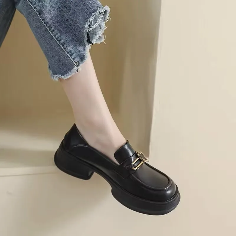 2024 Mary Jane Shoes Women Fashion Mary Janes Round Toe Flats Loafers Oxfords Platform Casual Metal Chain Buckle Ladies Heels