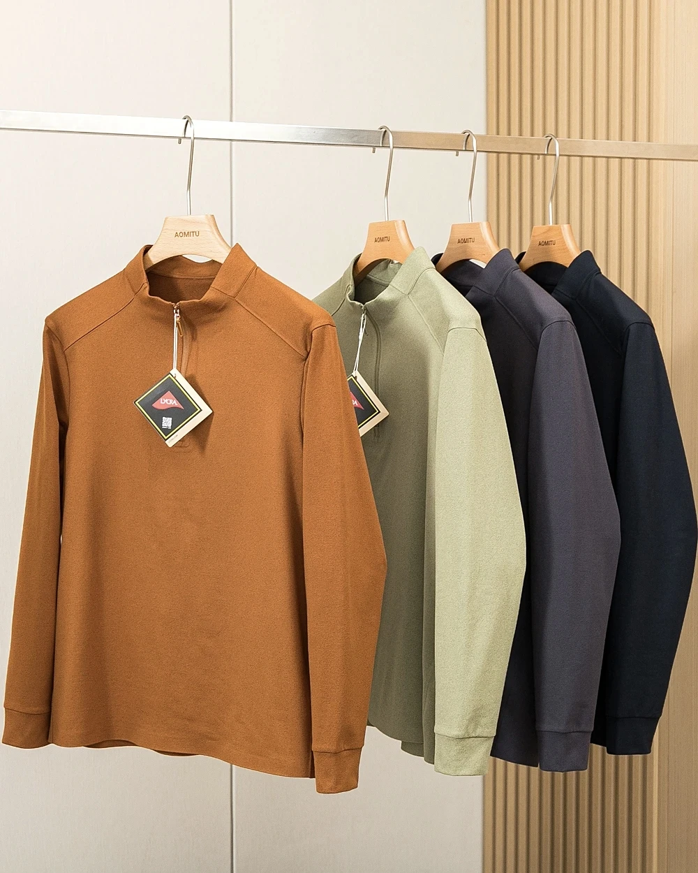

Outdoor Men's Base Layer T-irt f High Collar Qui Dry Warm Inner Wear Top Ultra Light Polyester Fiber Stand Fit Long...
