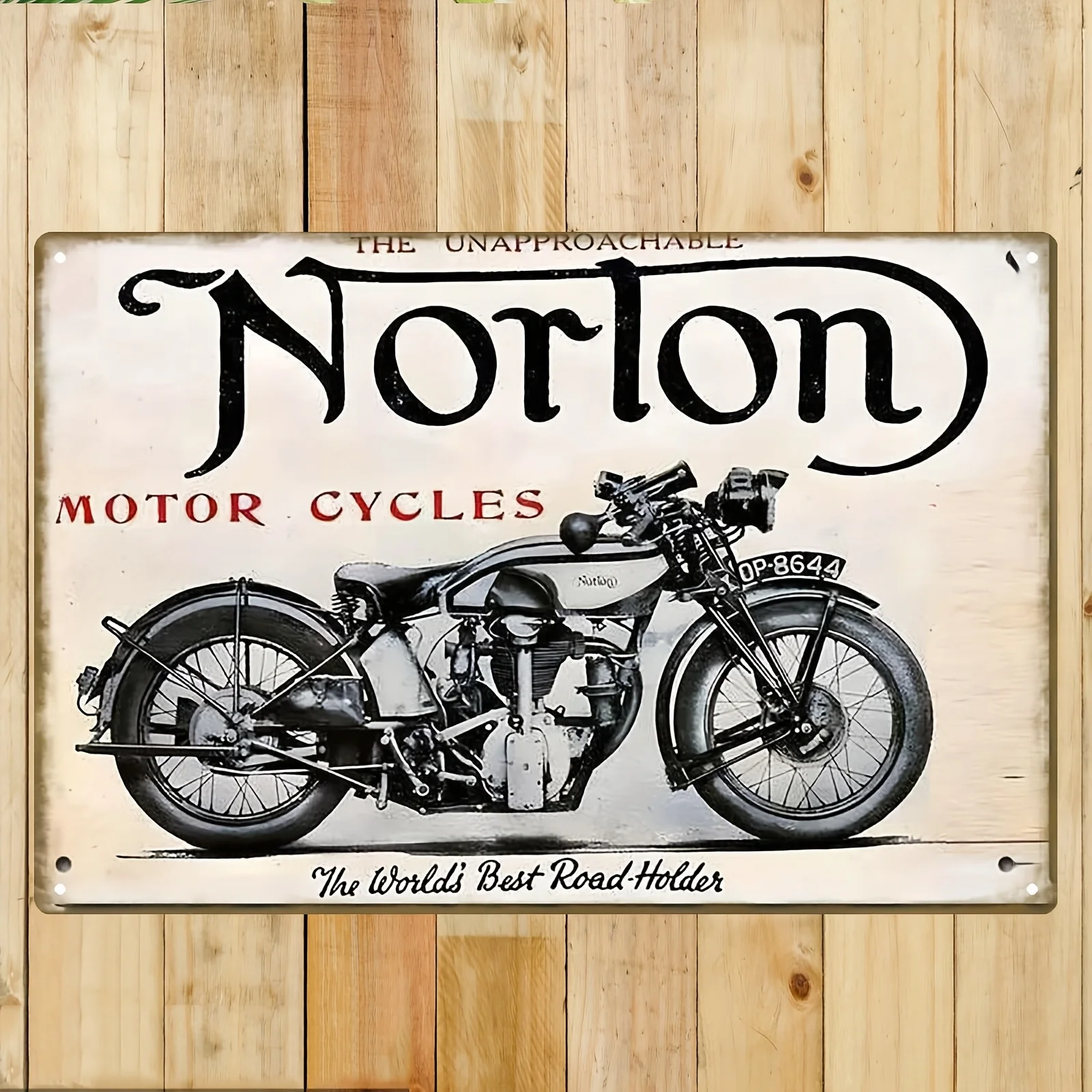 Letrero de metal vintage para motocicletas Norton, arte de pared retro con diseño clásico de motocicletas, texto "The Un Approachable"