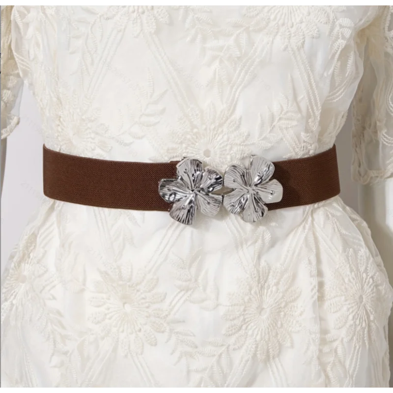 Women's three-dimensional silver five-petal flower button-fastening elastic waistband – versatile, waist-cinching and slimming