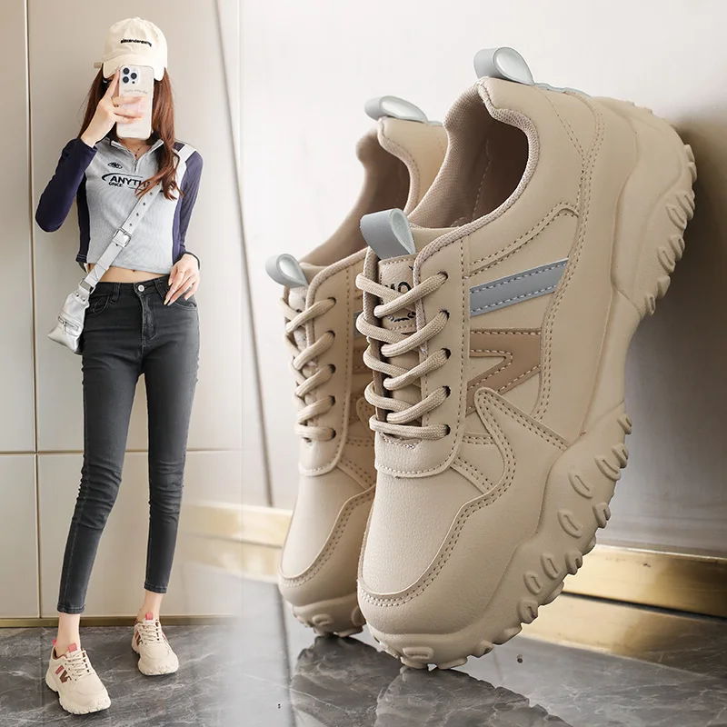 

Women's Casual Platform Sneakers with Comfortable Upper 3.5CM Heel Anti Slip Wear Resistant Sole for Daily Use
