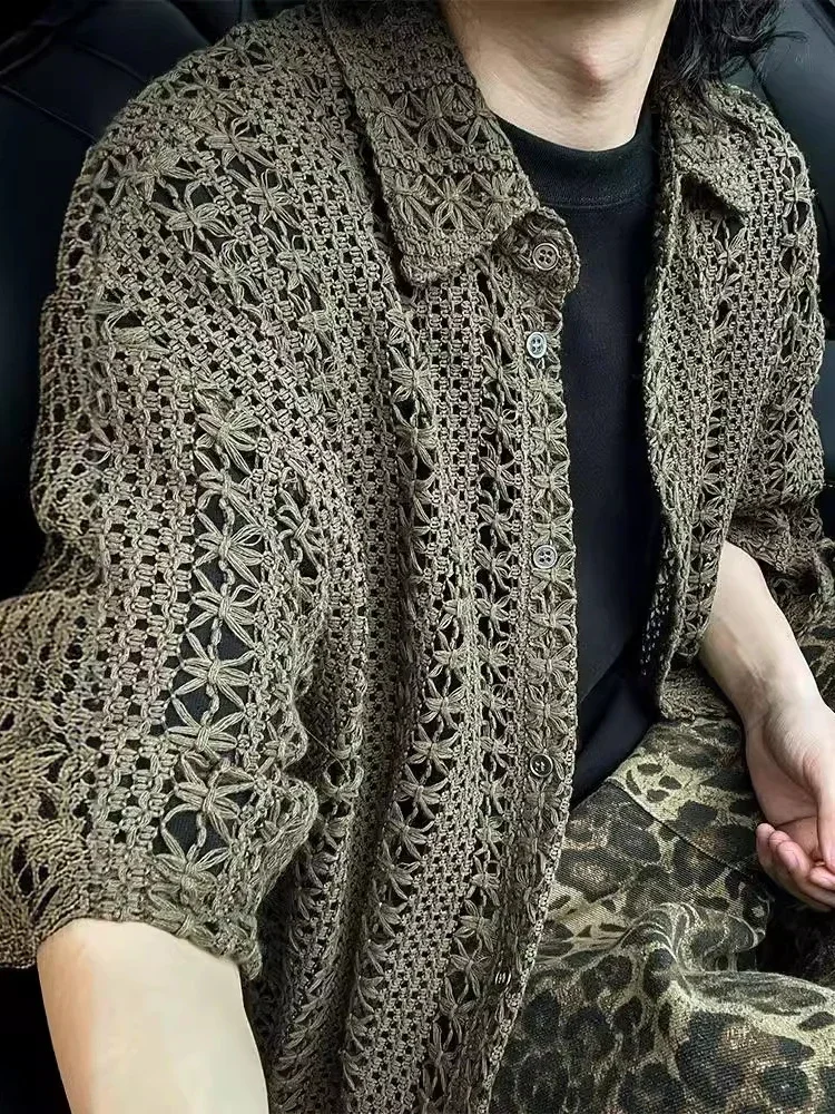 Vintage y2k camisa de malha masculina moda meia manga oco para fora ver através de malha cardigans masculino topos verão casual camisas de tricô