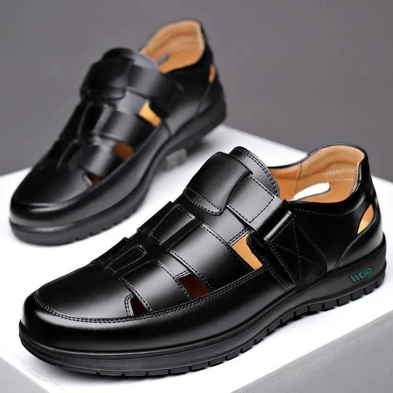 New Men's Sandals Genuine Leather Summer Breathable Hollow out Slip-On Shoes Middle-Aged And Elderly Casual Leather Shoes
