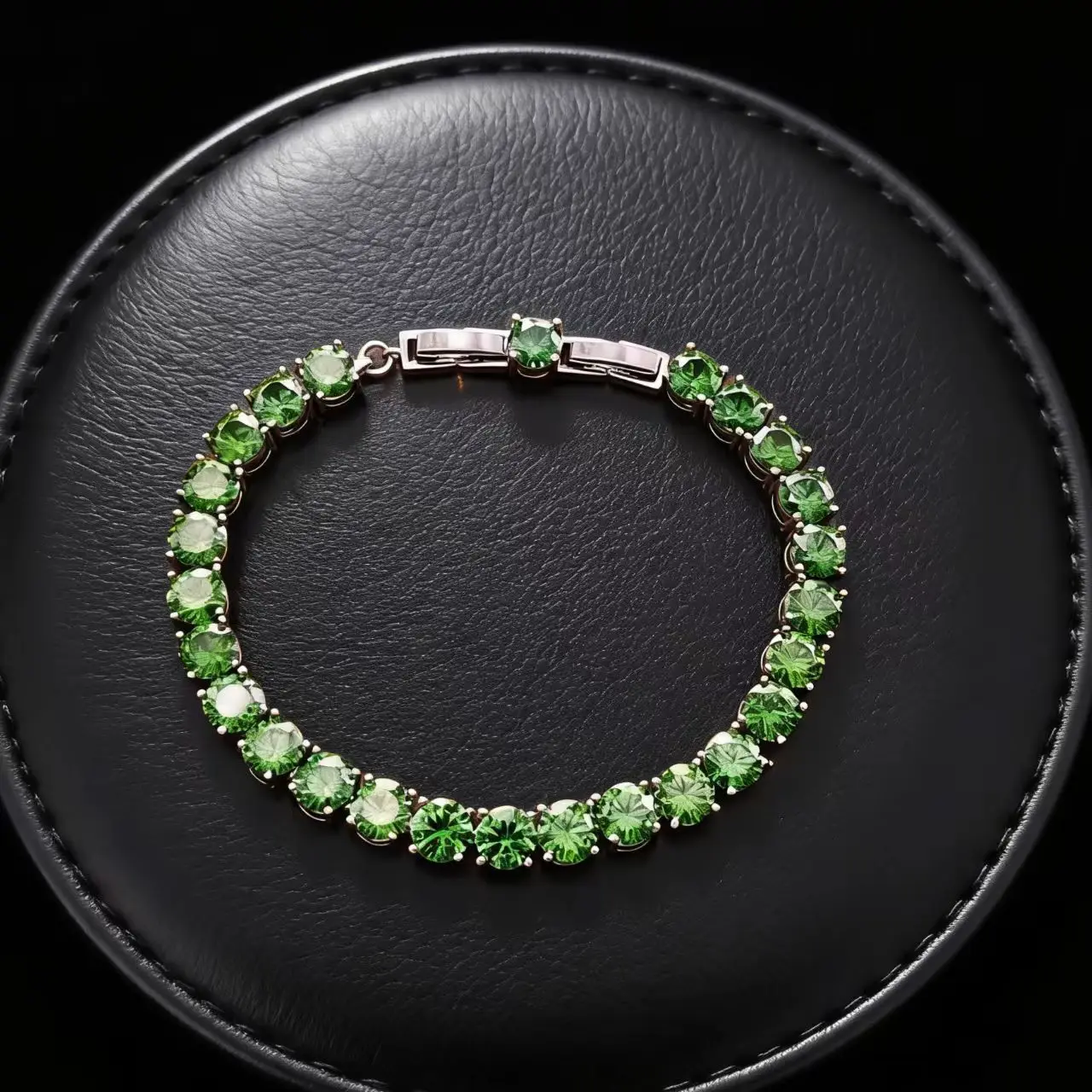 Best-selling accessories in Europe and America - realistic hip-hop style ruby and emerald bracelet, colorful gemstone bracelet