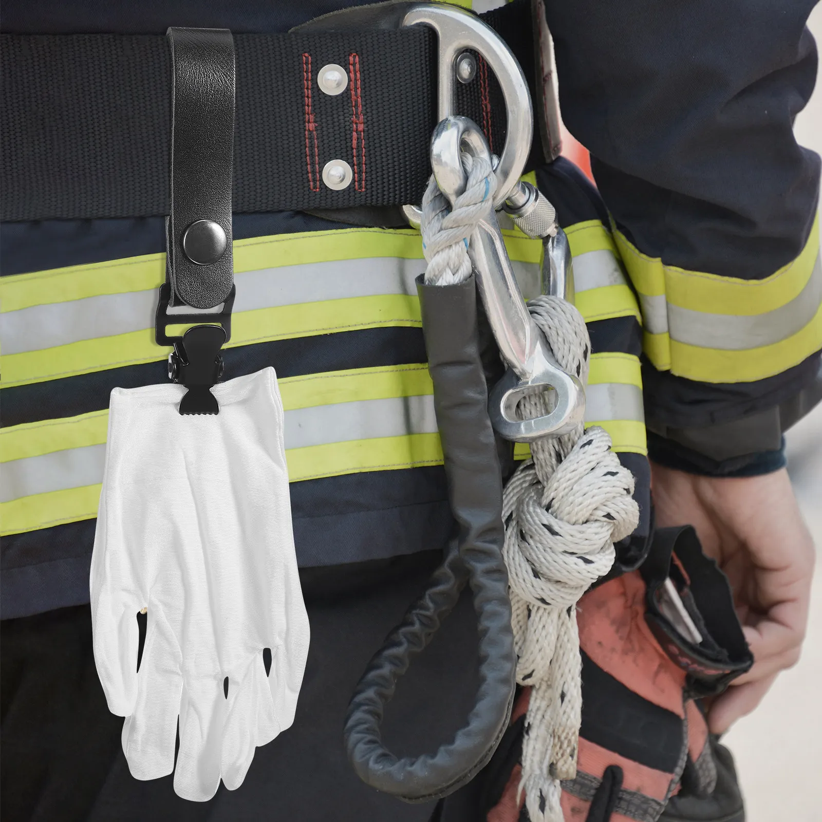 Reusable Glove Clip Anti-Lost Mittens Clip Plastic Nonslip Wear-Resistant Compact Design for Firemen Photographers Winter Gloves