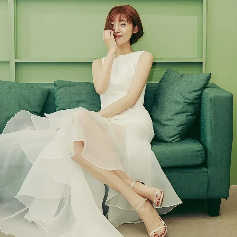 Fotografia di viaggio Abito da sposa leggero Nuovo temperamento bianco Elegante aderente Banchetto Party Host Abito da sera lungo da donna