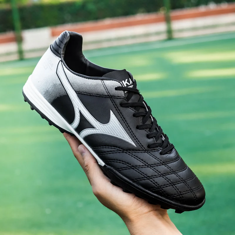 Original Sneaker Men Professional Grass Training Soccer Shoes Society Cleats Indoor Fast Non Slip Ultralight Football Boots