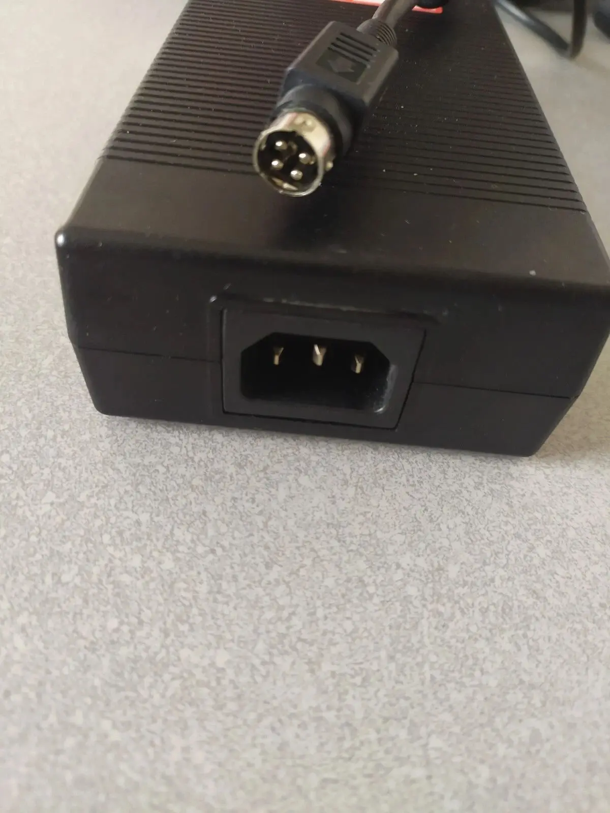 حقيقية دلتا 24 فولت 5A محول التيار المتردد 120 واط شاحن DPS-120QB A ADP-120CB B جولة 4 دبوس التوصيل التيار الكهربائي #4