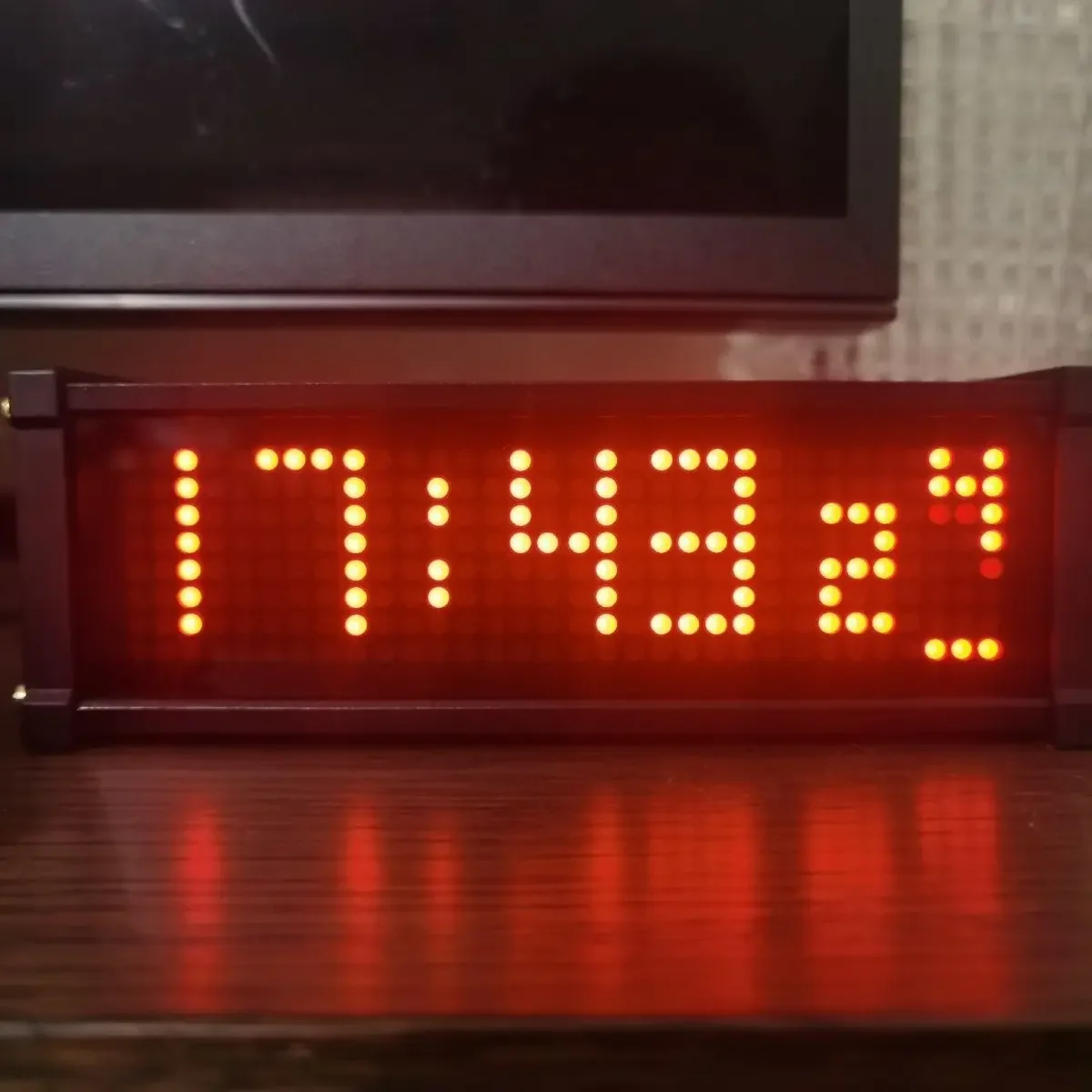 Dot Matrix Clock Aluminum Alloy Table with Ins Desktop Decoration Network Red Clock