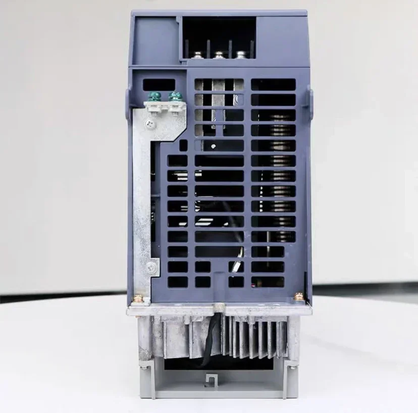 MDS-D-SP-200 Spindle drive Unit MDS D SP 200