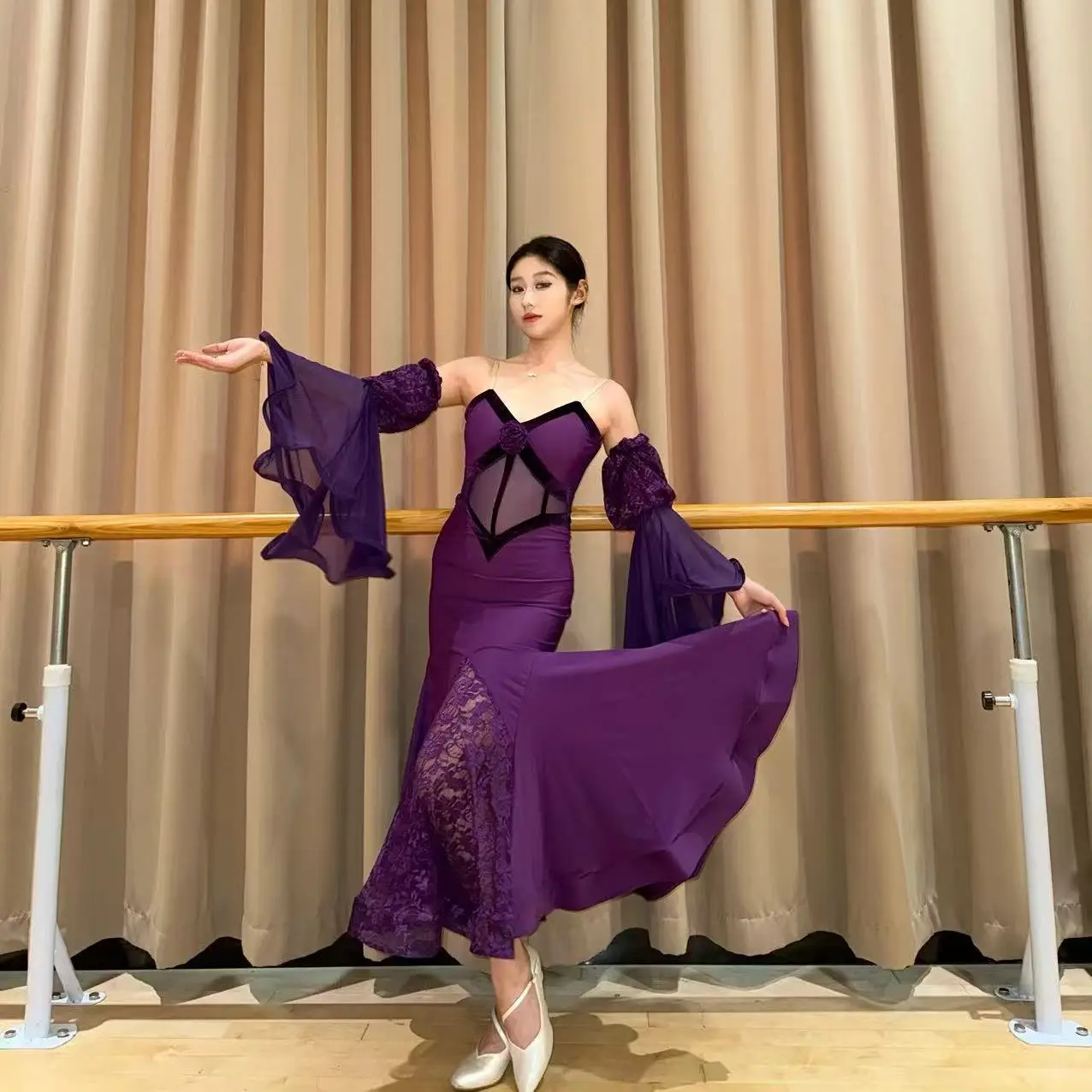 2025 novo vestido de competição de dança de salão para mulheres sexy sem costas roxo grande balanço vestido adulto roupas de dança moderna dqs21523