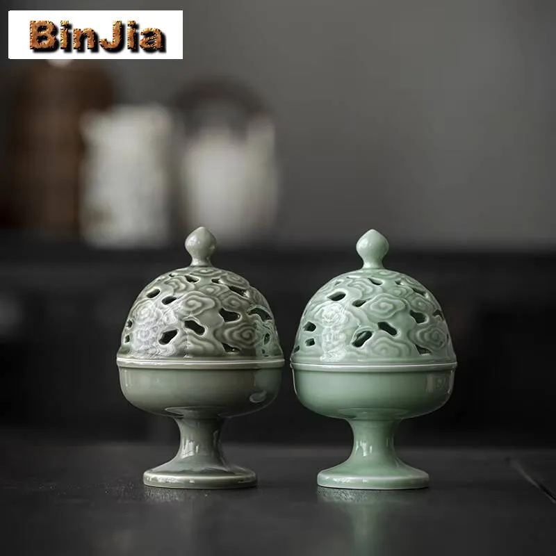 

Celadon Relief Cloud Ceramic Plate Incense Holder Vintage Water Fountain Furnace Decoration Smell Distributor Tea Services Gift