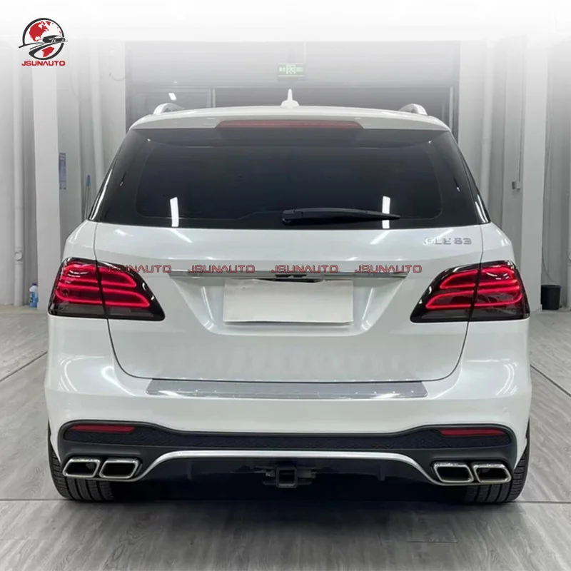 

Car Part For Mercedes ML Class ML350 2015 Facelift W166 GLE63 Style Rear Bumper Diffuser Kit