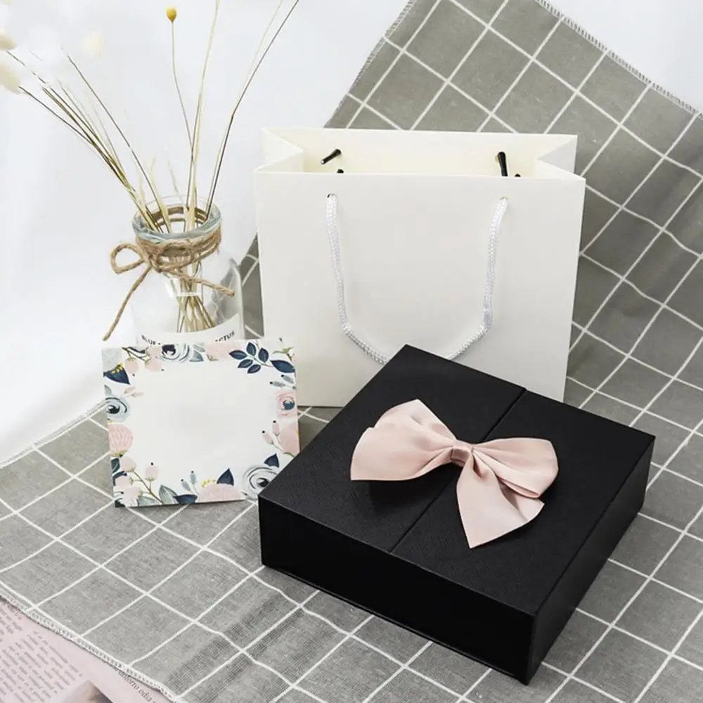 مربع مزدوج الباب Bowknot تصميم مجوهرات أحمر الشفاه هدية التعبئة والتغليف عرض القضية
