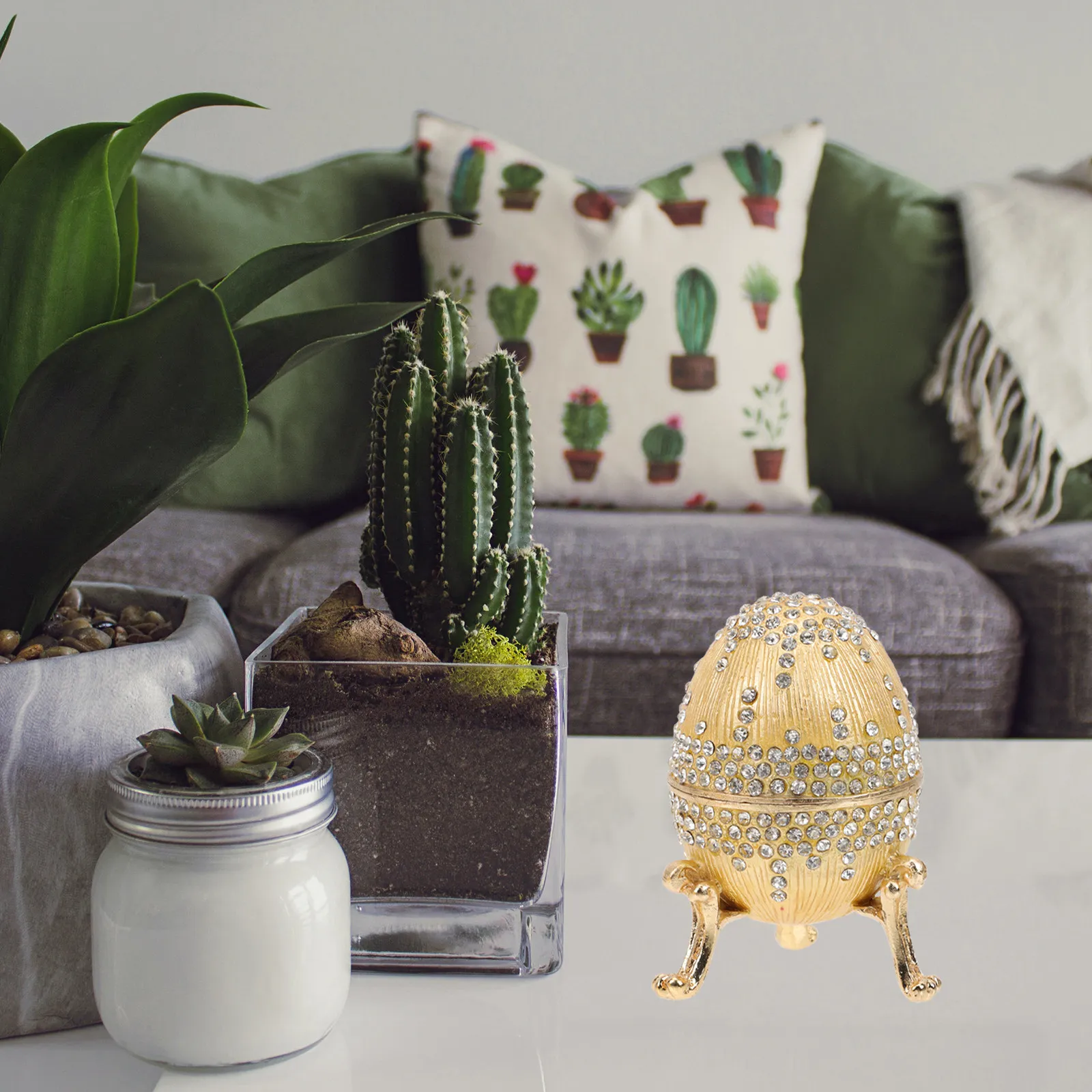 

Premium Alloy Jewelry Storage Box Easter Holiday Theme Desktop Display Organizer for Rings Earrings Necklaces Bracelets Gift