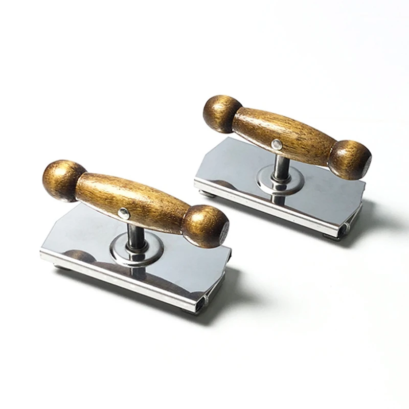 

New Stainless Steel Oak Handle Multifunctional Bottle Opener Adjustable Cap Screw Effortless Cap Screw Can Opener Kitchen Tool