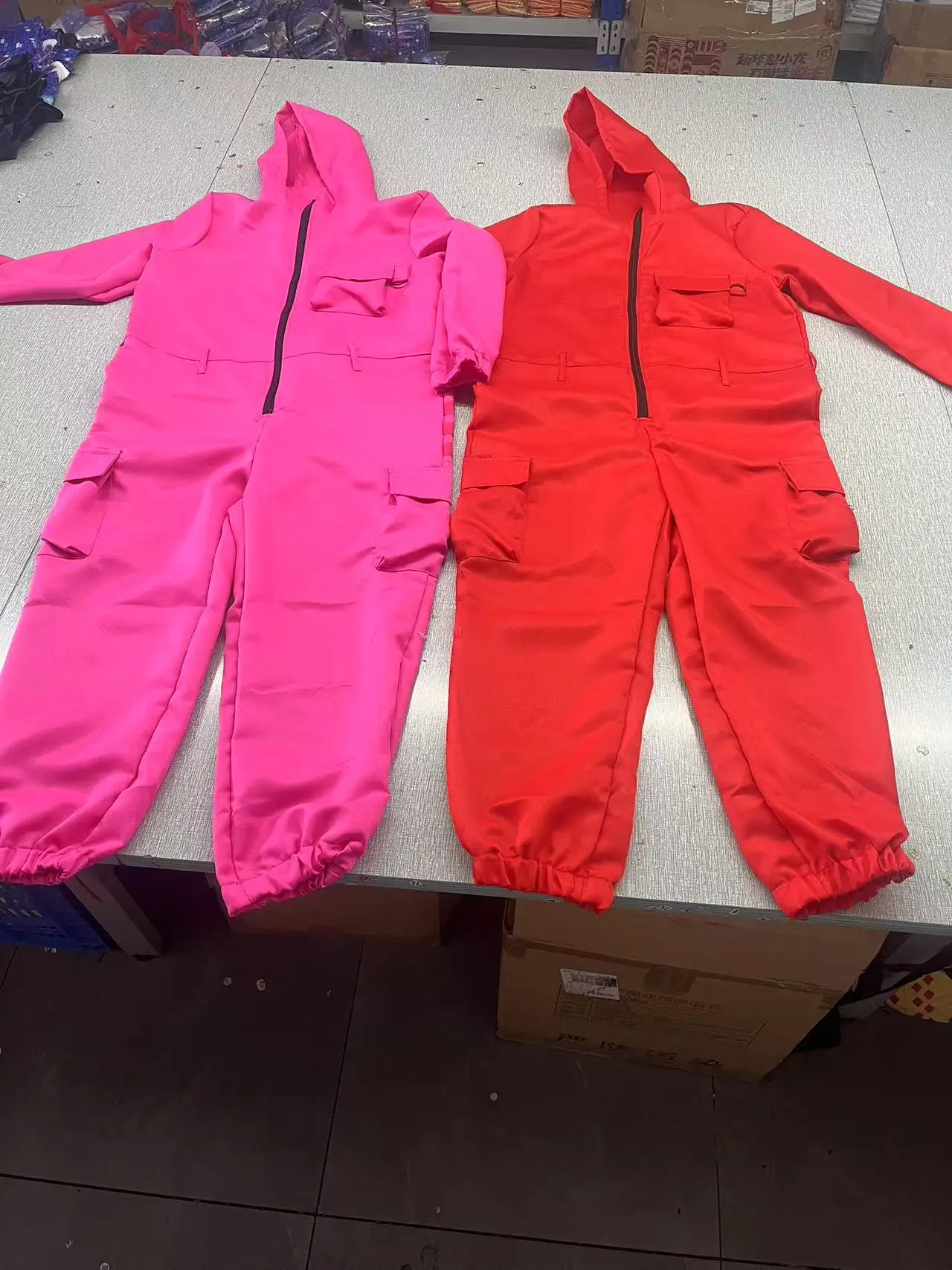 الكبار الاطفال كالاماري لعبة زي الحرس تأثيري بذلة الزي المراهقين رياضية مقنعين عموما حزام قفازات قناع مجموعة هالوين