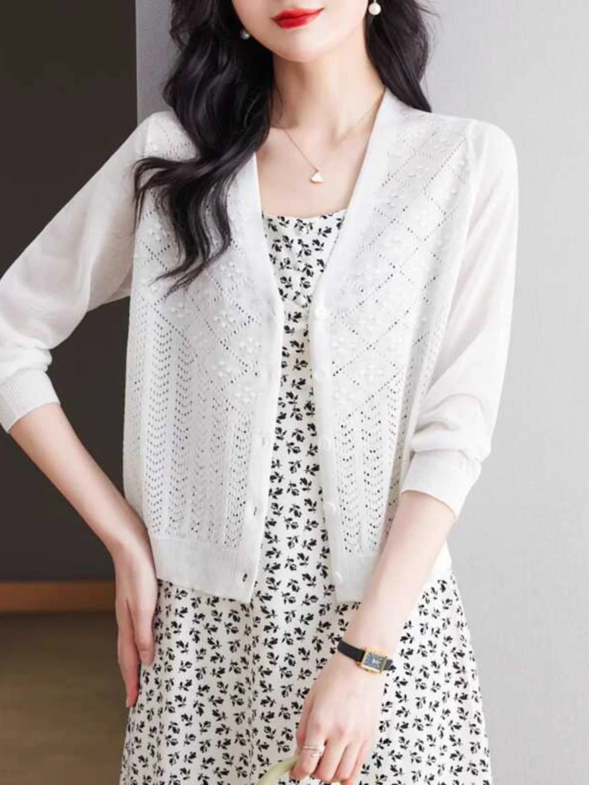 Short Knitted Ice Silk Long Sleeve Cardigan Women's Thin Air Conditioning Outerwear Summer Sun Protection Top Commute Style