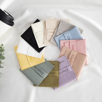 50/100 pçs adorável logotipo personalizado saco de embalagem de jóias de microfibra brincos anéis pulseira pingente organizador bolsa favores do casamento