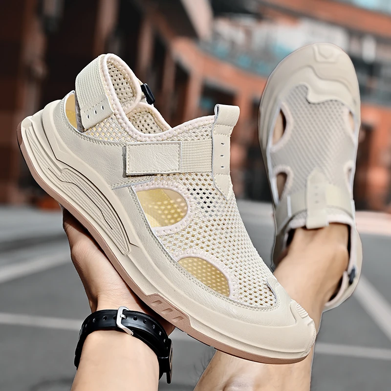 Summer Large Size Mesh Non-Slip Breathable Outdoor Korean Style Casual Beach Sandals with Velcro Adjustment