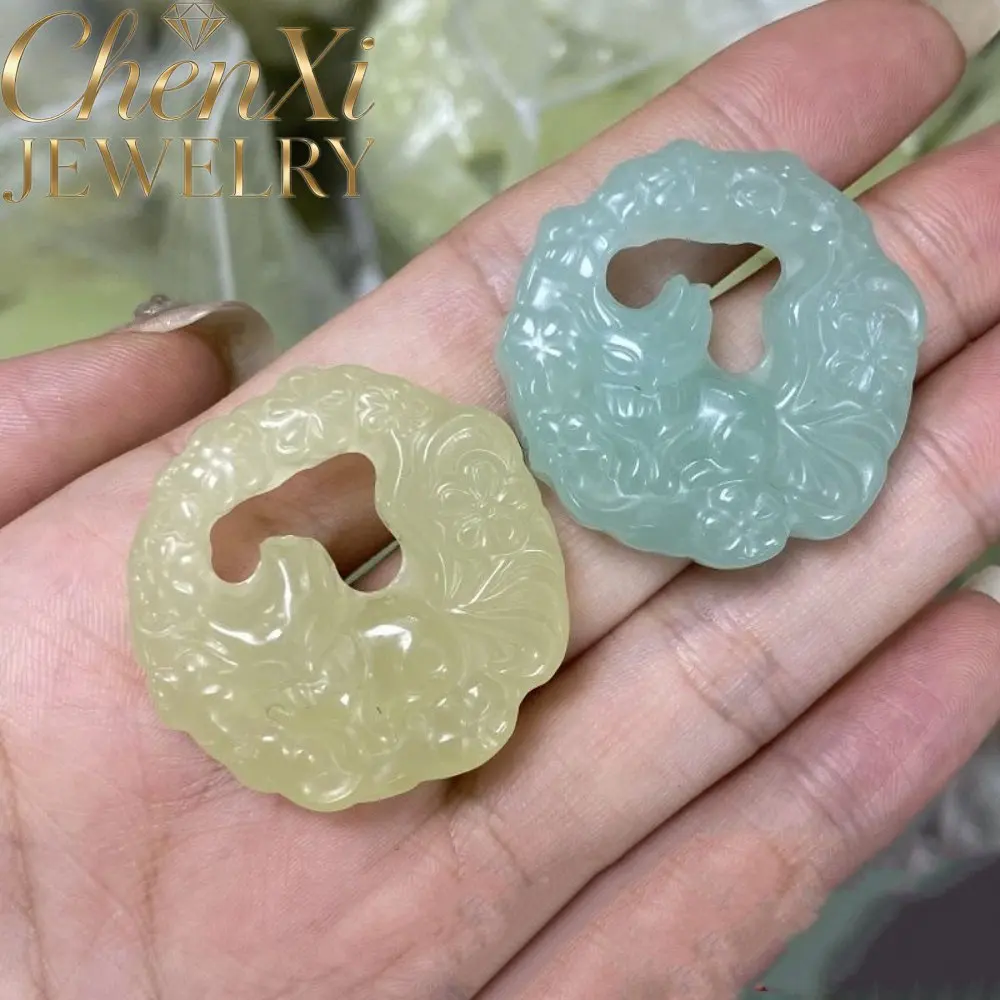 

Hetian Nephrite Charm Shaped As Nine-Tailed Fox Natural Jade With Refined Surface Finish Complet Charming Gift Option Elegant