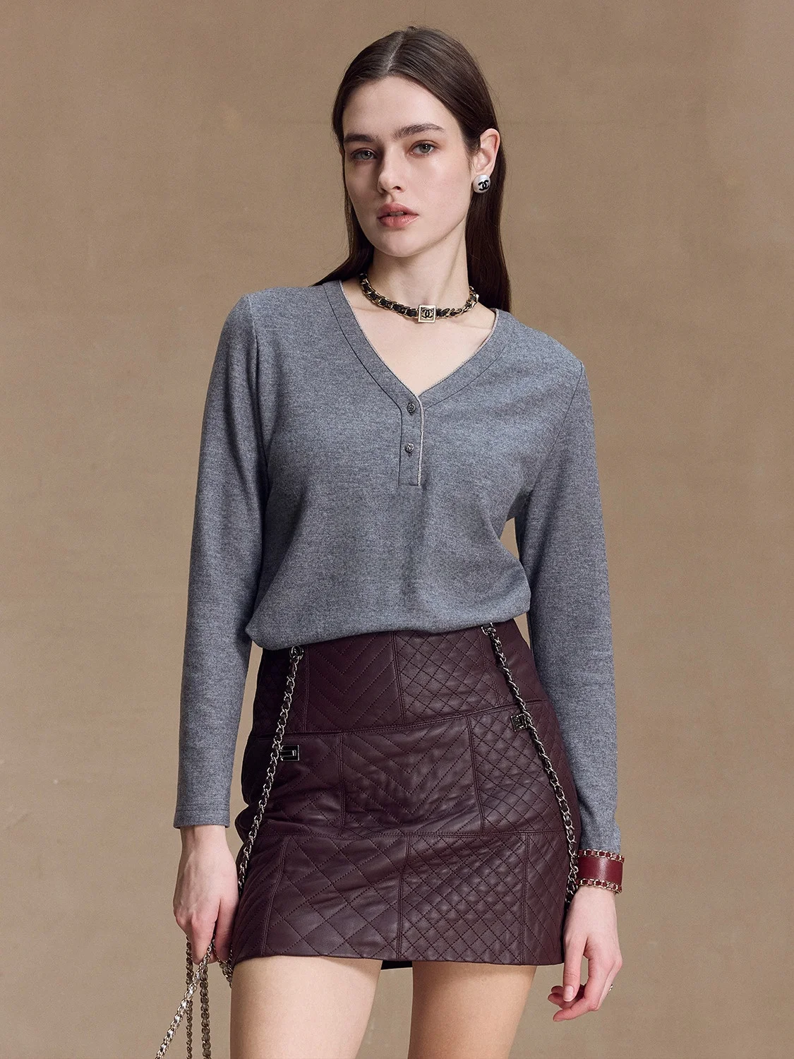 

Blanini Tee-Color Bead Chain T-irt Lightweight Warm 80-Strand Ultra-Fine Merino Wool Bead Chain V-Ne Top for Women