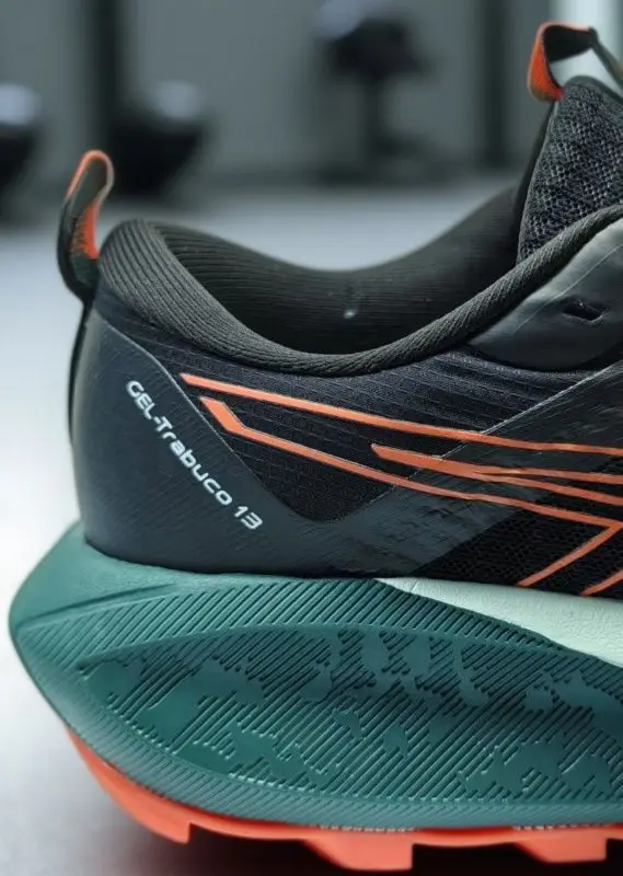 2025 Unisex Barefoot Shoes for Wide Feet, Beach Walking Sneakers, Zero Drop Outdoor Stretch Running Shoes.