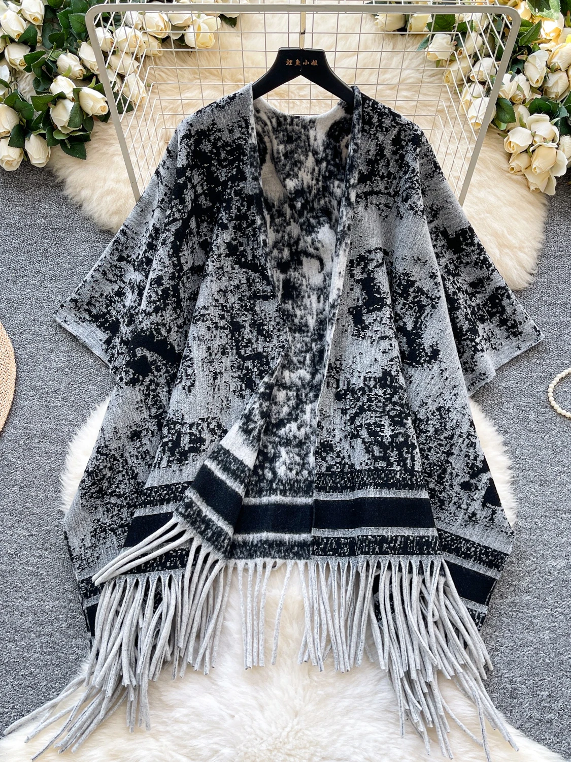 프리미엄 니트 오픈 가디건 여성용 루즈핏 패션 태슬 체크 무늬 랩 아우터웨어 가을 겨울 캐주얼 슬레 V넥 롱 슬...