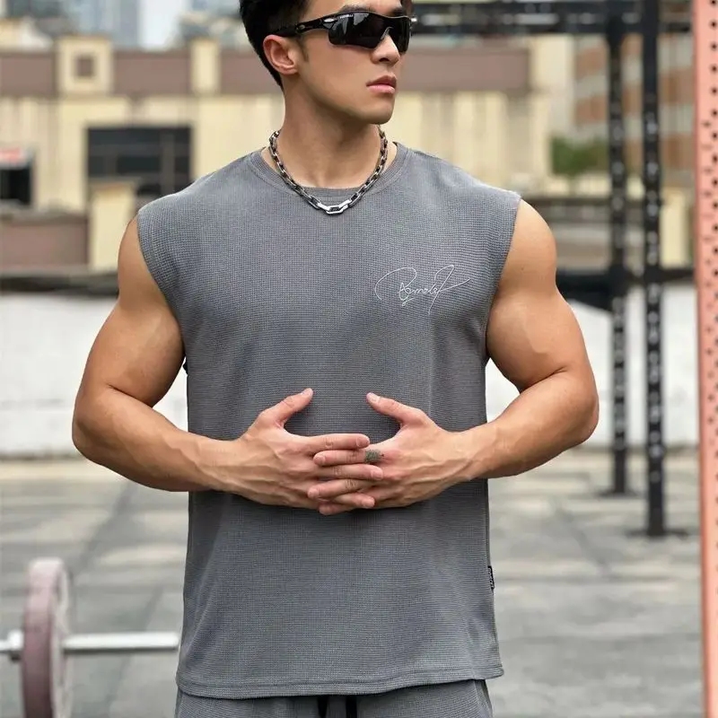 Summer new trend fashion loose men's vest wide shoulder round neck embroidered men's top quick drying breathable fitness wear