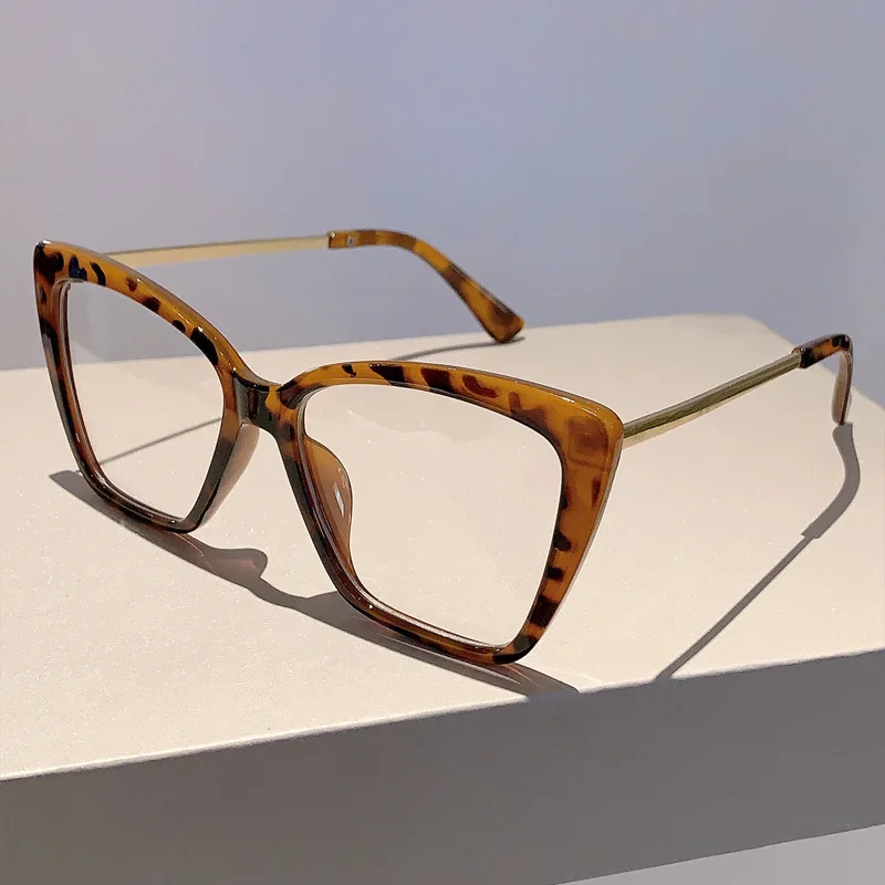 Vintage Metal Anti Blue Light Optical Cat Eye Glasses Women Luxury Brand Designer Myopia Prescription Sexy Ladies Eyewear Frame