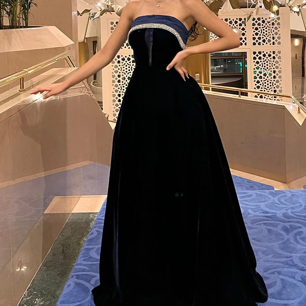 

Classic Pleats Crystal Strapless Evening Dresses Exquisite A-Line Velvet Black Custom Size Party Gowns فساتين سهره نسائيه فخمة