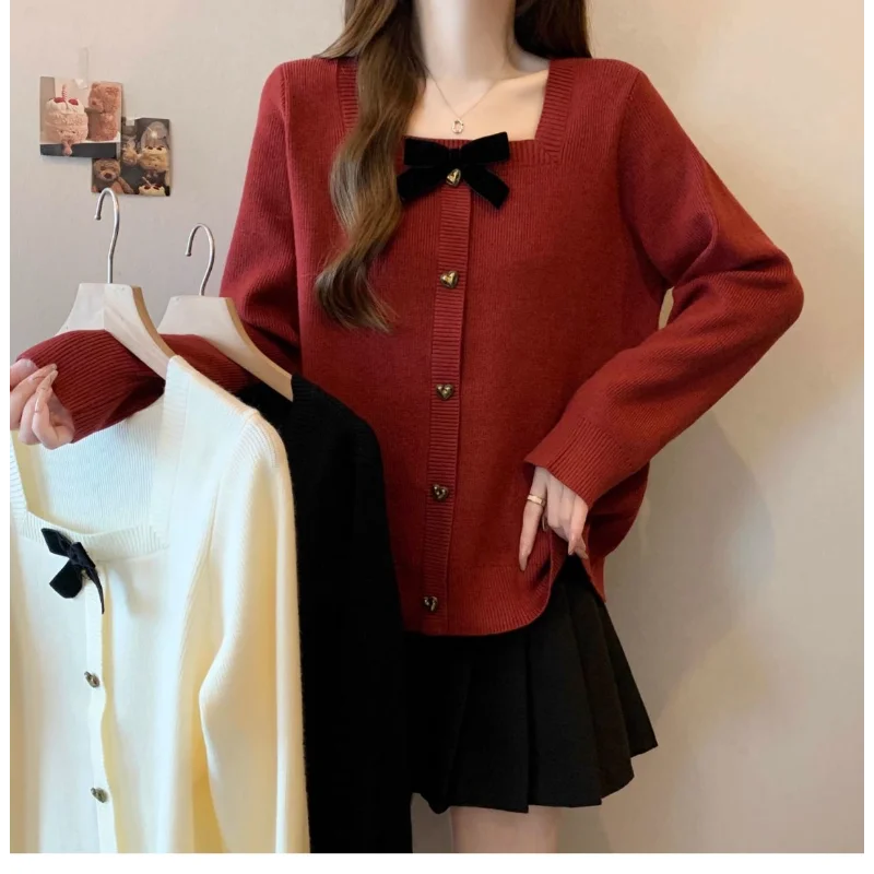 Autumn and Winter Bow-reducing Age-reducing Sweater Loose Base Square Collar Long-sleeved Top