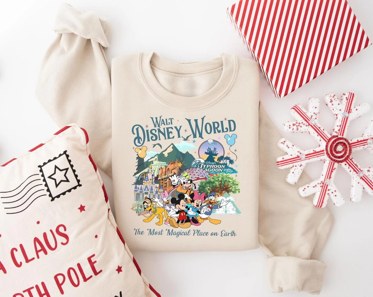 De Disney Mickey-thema-trui uit 2025 is een los en warm koppelsweatshirt voor modieuze meisjes in de herfst