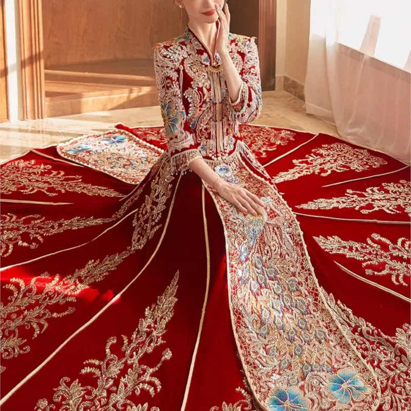 

Velvet suits luxurious bridal gowns new Chinese-style wedding grand display dresses and for setting out